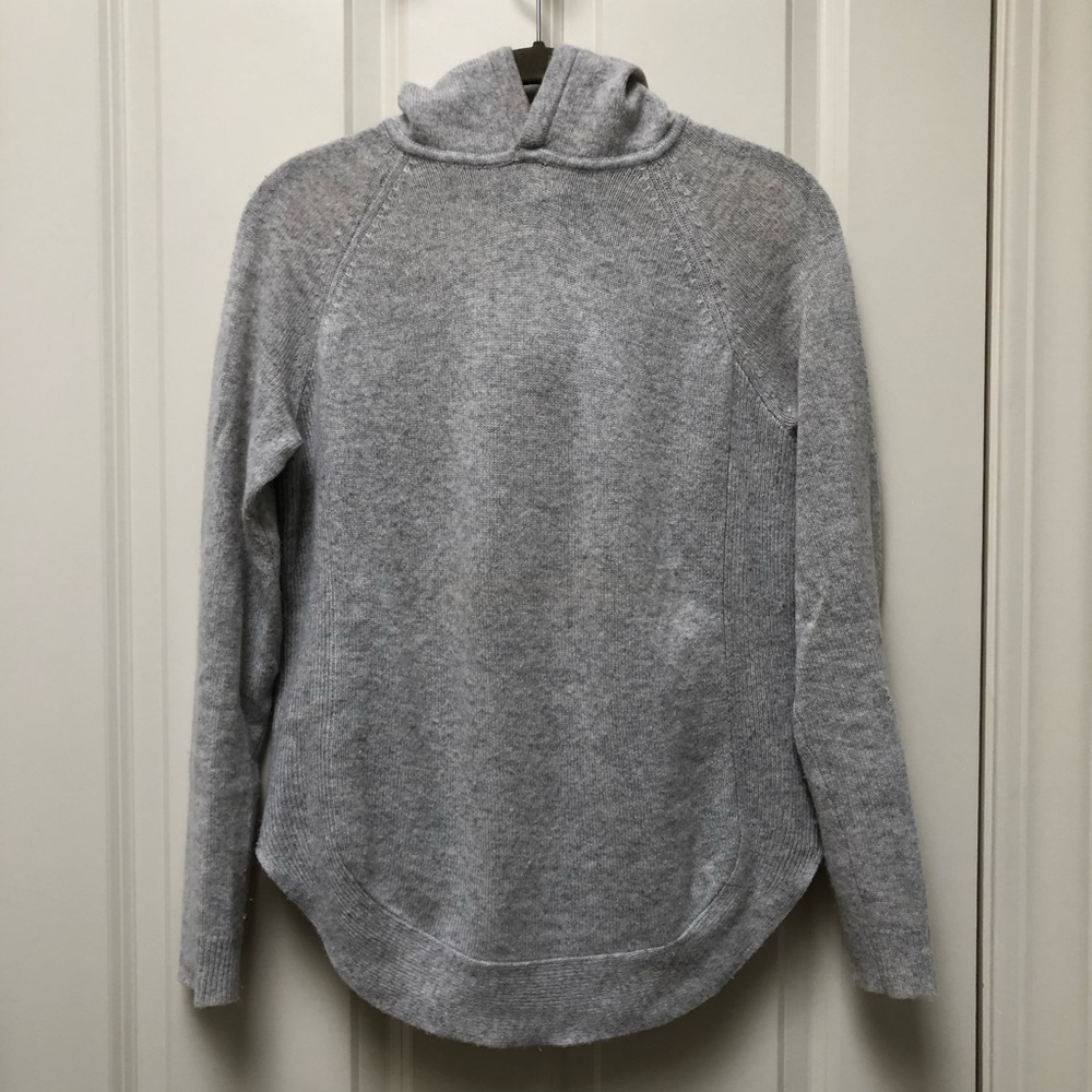 Theory heather grey light weight hoodie